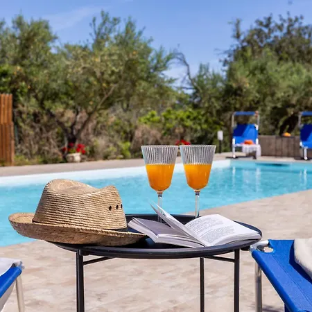 Casa Jo - A 5 Minuti Dalla Con Piscina