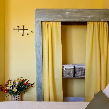 Casa Jo - A 5 Minuti Dalla Con Piscina